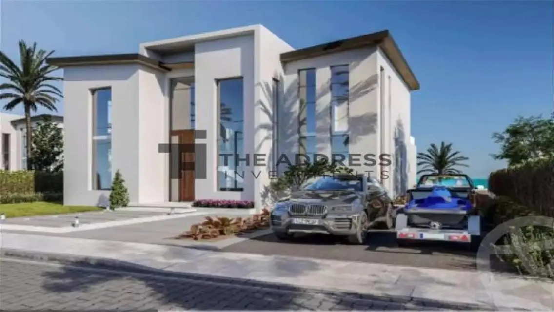 Luxury Apartment at MAVEN-9 with Lake View