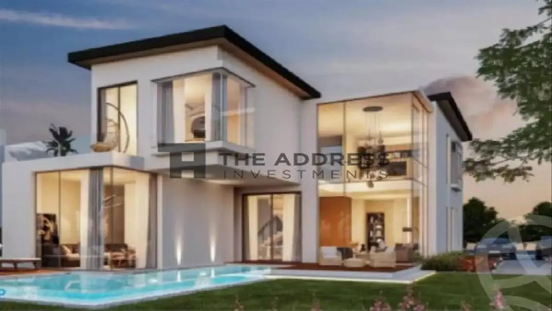 Luxury Apartment at MAVEN-9 with Lake View