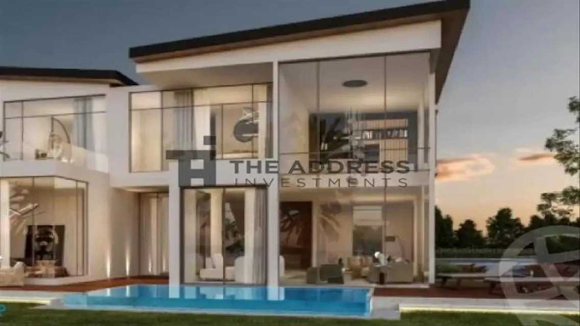 Luxury Apartment at MAVEN-9 with Lake View