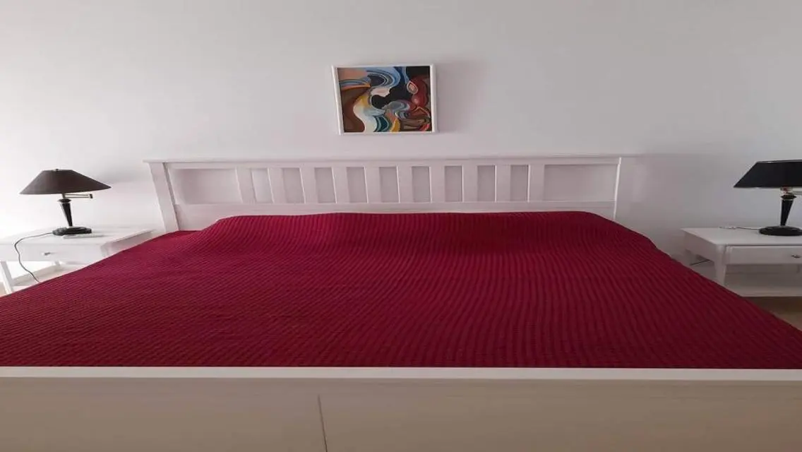 Luxury Apartment with Three Bedrooms and Private Garden