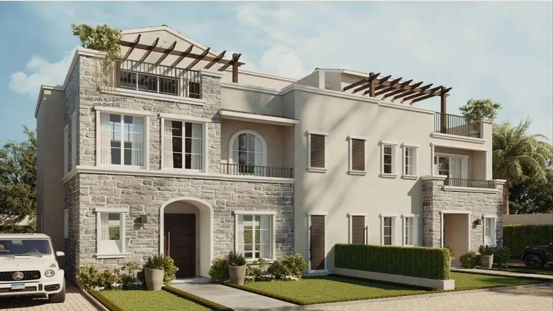 Luxury Villa with Lake View