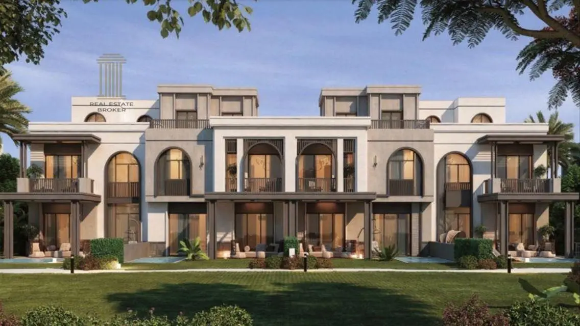 Luxury Villa with Lake View