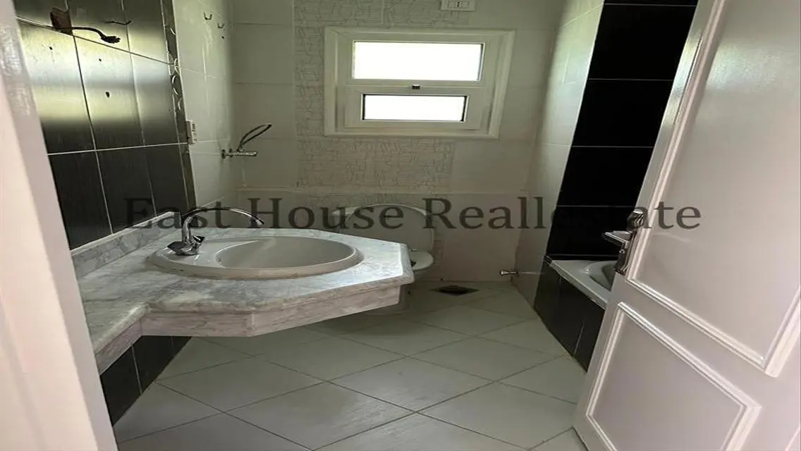 Luxury Apartment for Rent in the Heart of the City