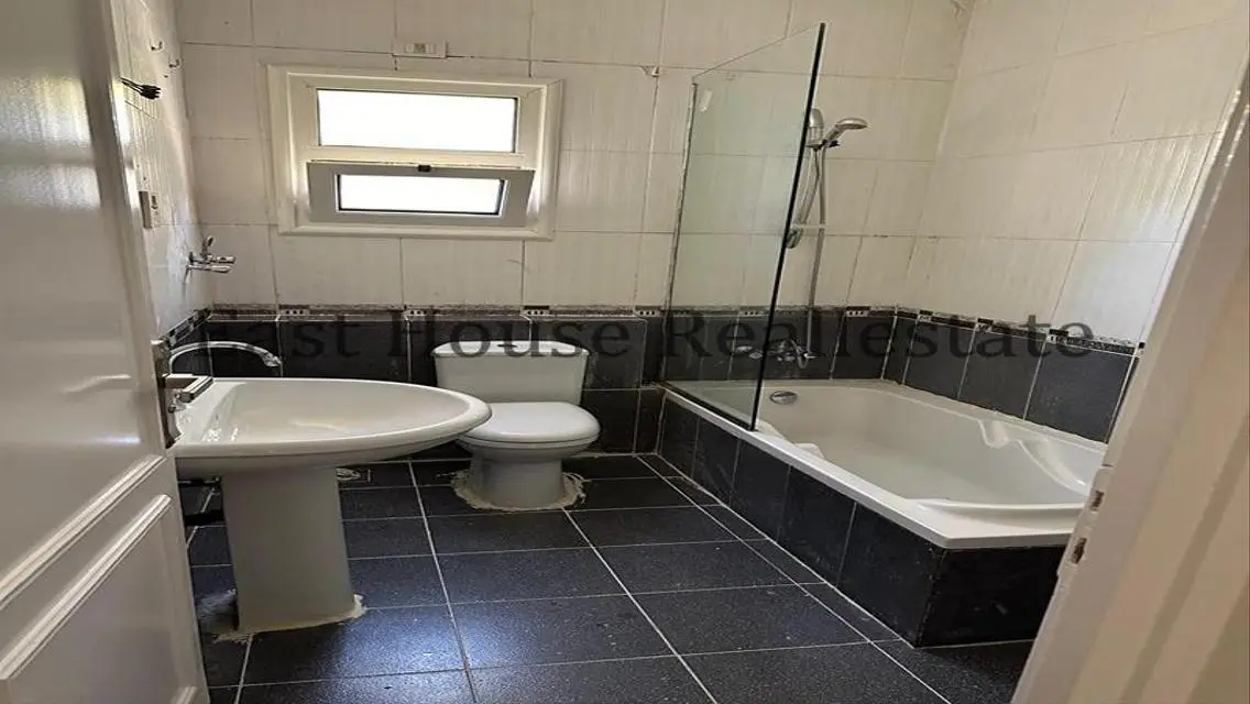 Luxury Apartment for Rent in the Heart of the City