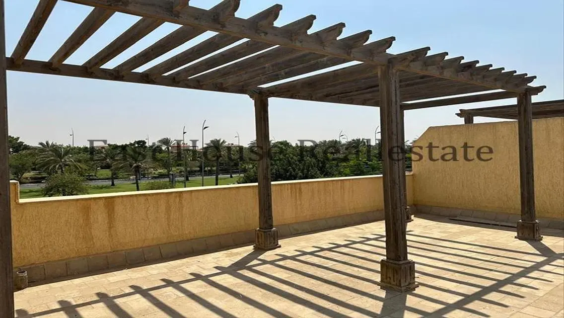 Luxury Apartment for Rent in the Heart of the City