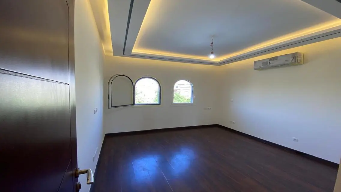 Luxurious Apartment with 330 sqm in the Heart of the City