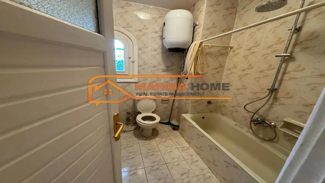 Luxury Villa with Lake View in Marina
