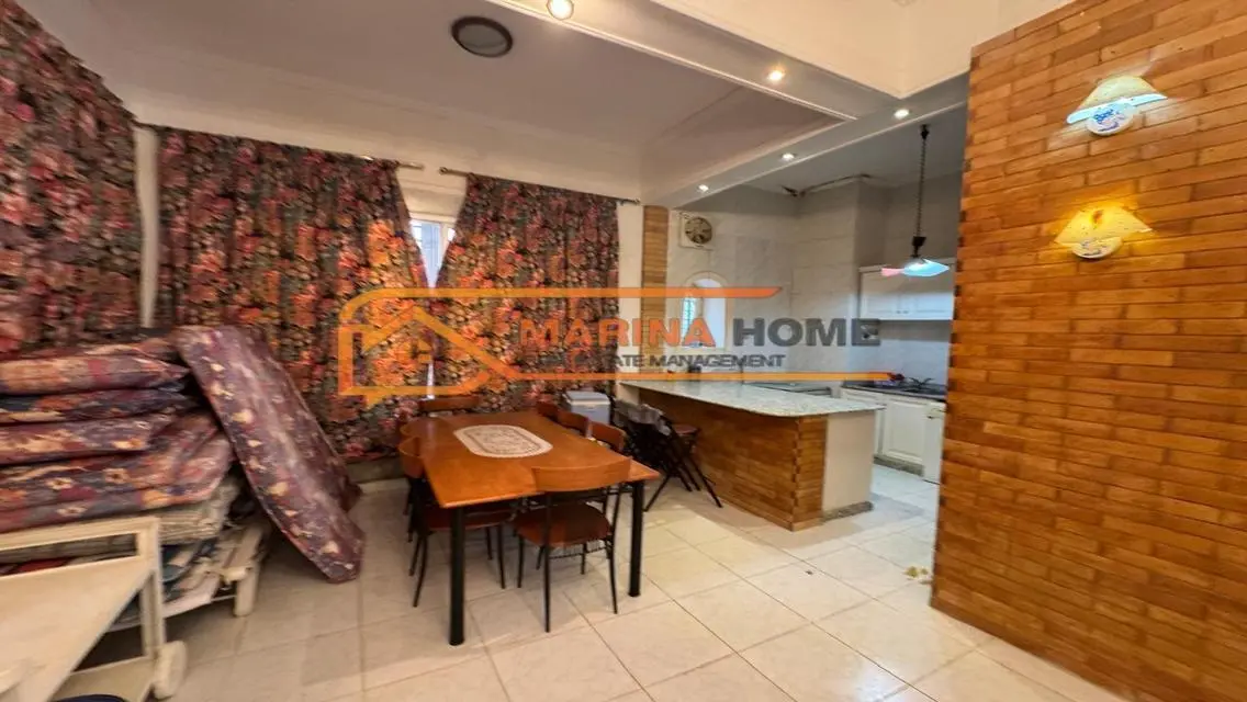 Luxury Villa with Lake View in Marina