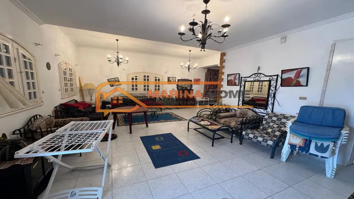 Luxury Villa with Lake View in Marina