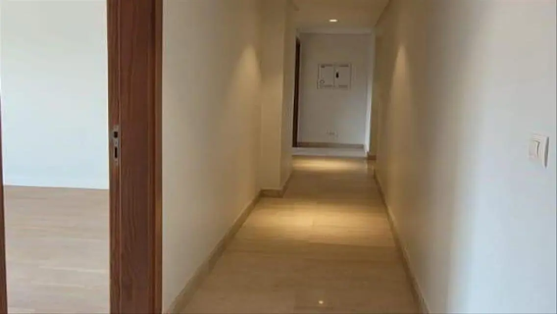 Luxurious Spacious Apartment for Rent