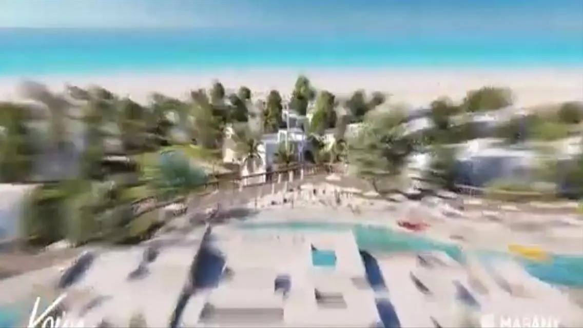 فيلا فاخرة مع حديقة ومسبح خاص للبيع