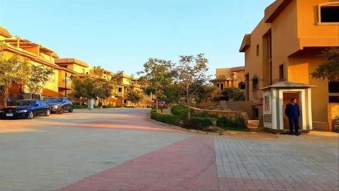 Luxurious 370 sqm Apartment with Private Garden