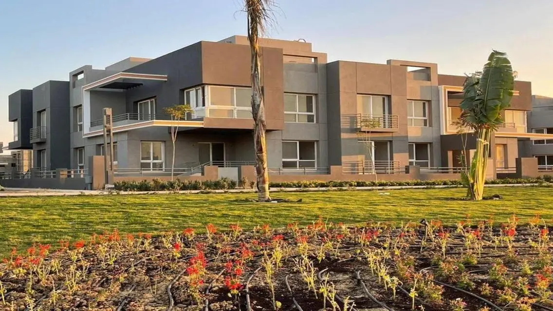 Luxurious Apartment with Spacious Layout and Stunning Views