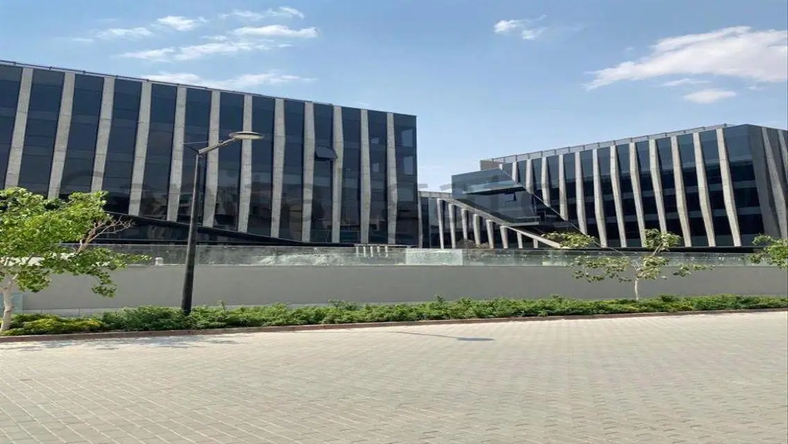 عقار مميز للبيع في EDNC بنظام تسهيلات سداد
