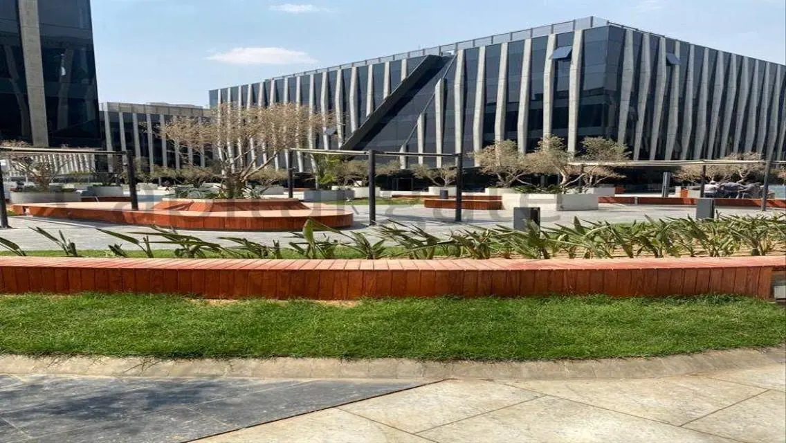 عقار مميز للبيع في EDNC بنظام تسهيلات سداد