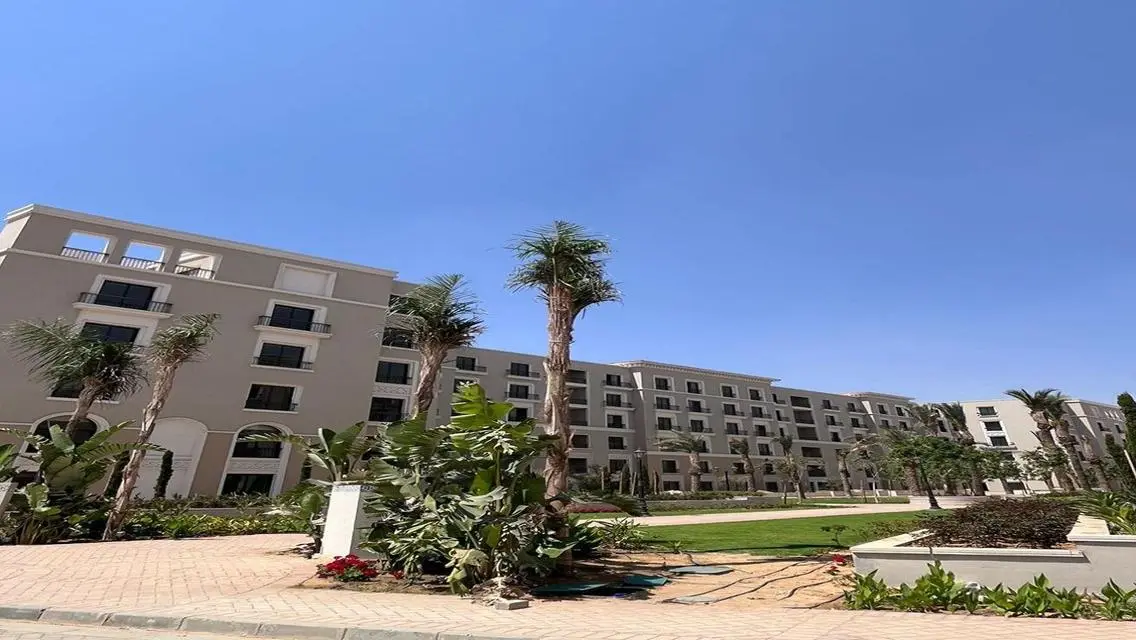 Luxury Villa for Rent in Village West