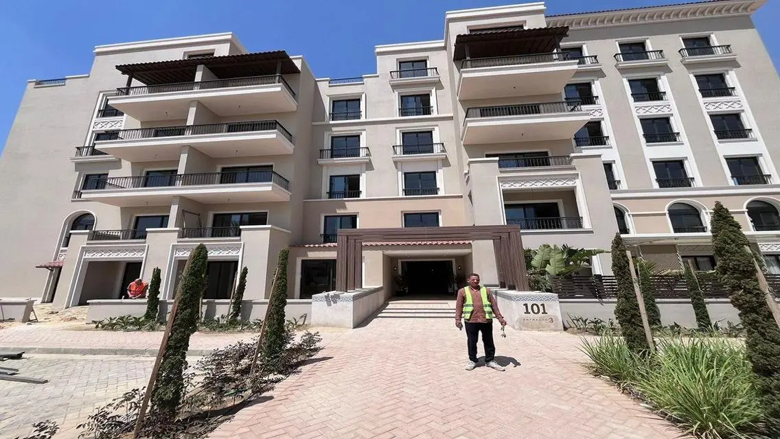 Luxury Villa for Rent in Village West