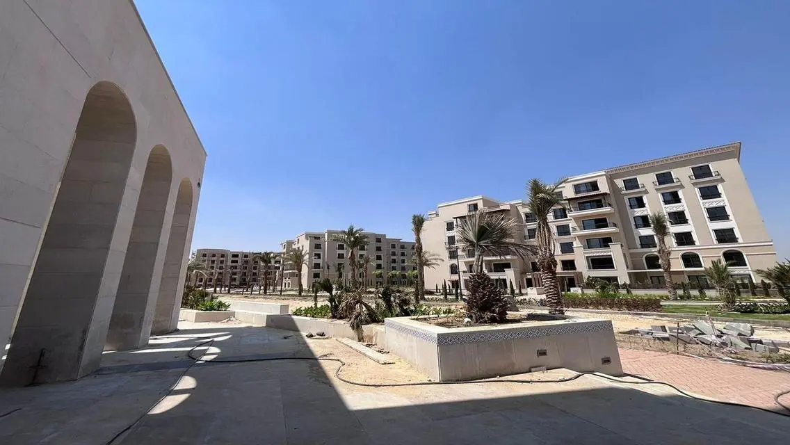Luxury Villa for Rent in Village West