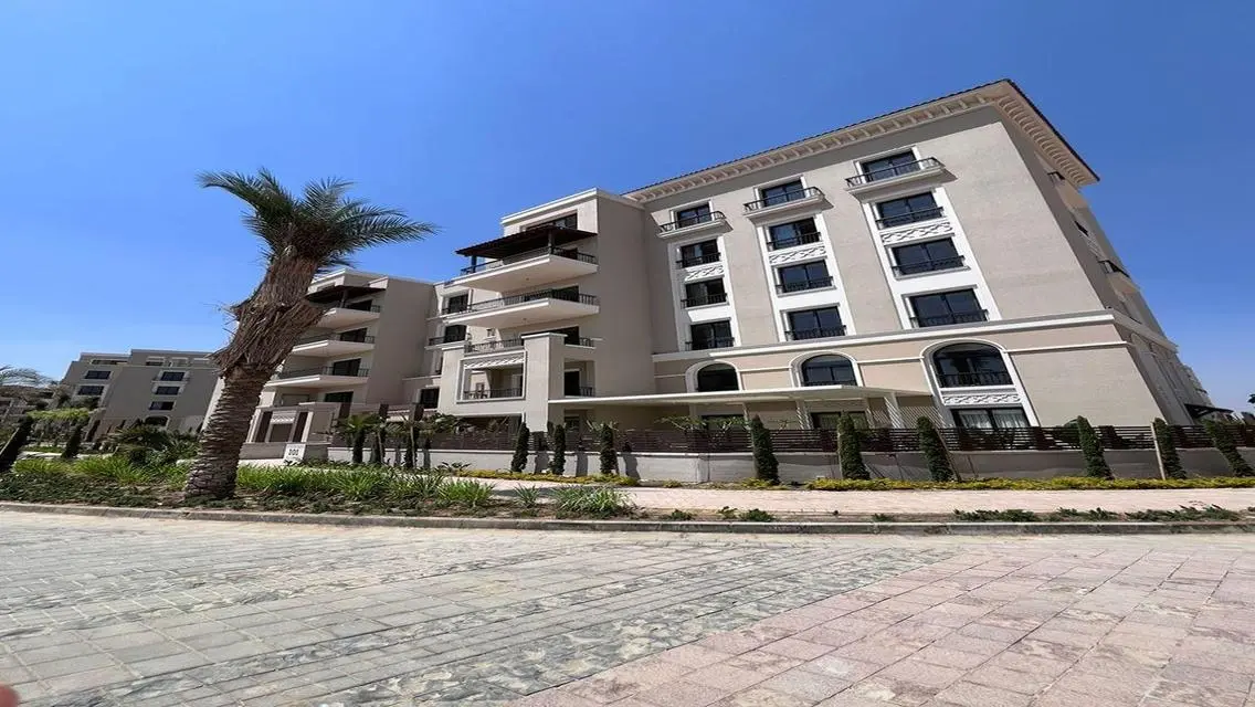 Luxury Villa for Rent in Village West