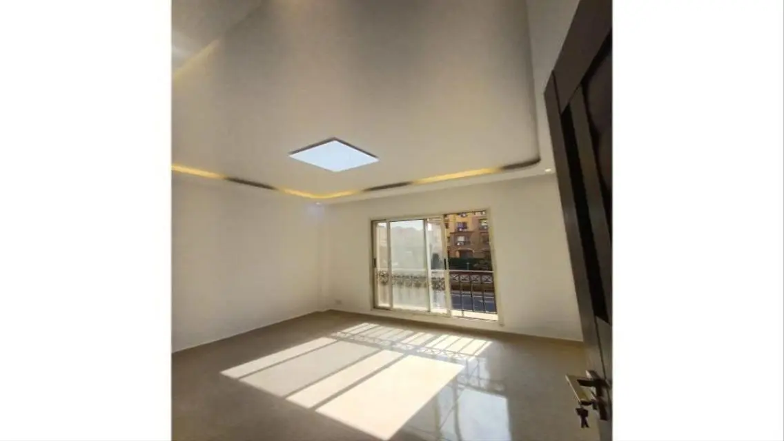 Luxury Apartment in a Modern Building -107-B1-
