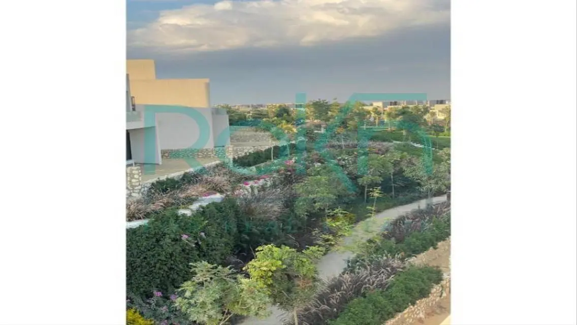 O-West - Property for Sale