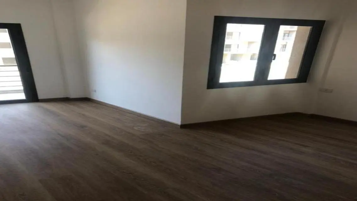 شقة فاخرة للبيع بمساحة مميزة