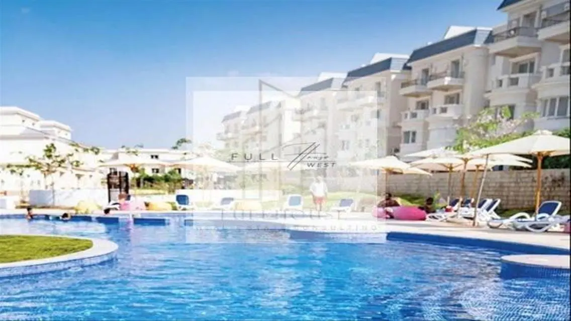 Luxury Apartment with Lake View - 290 sqm