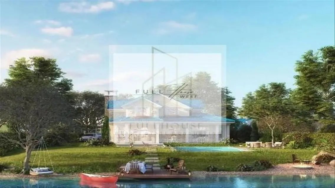 Luxury Apartment with Lake View - 290 sqm