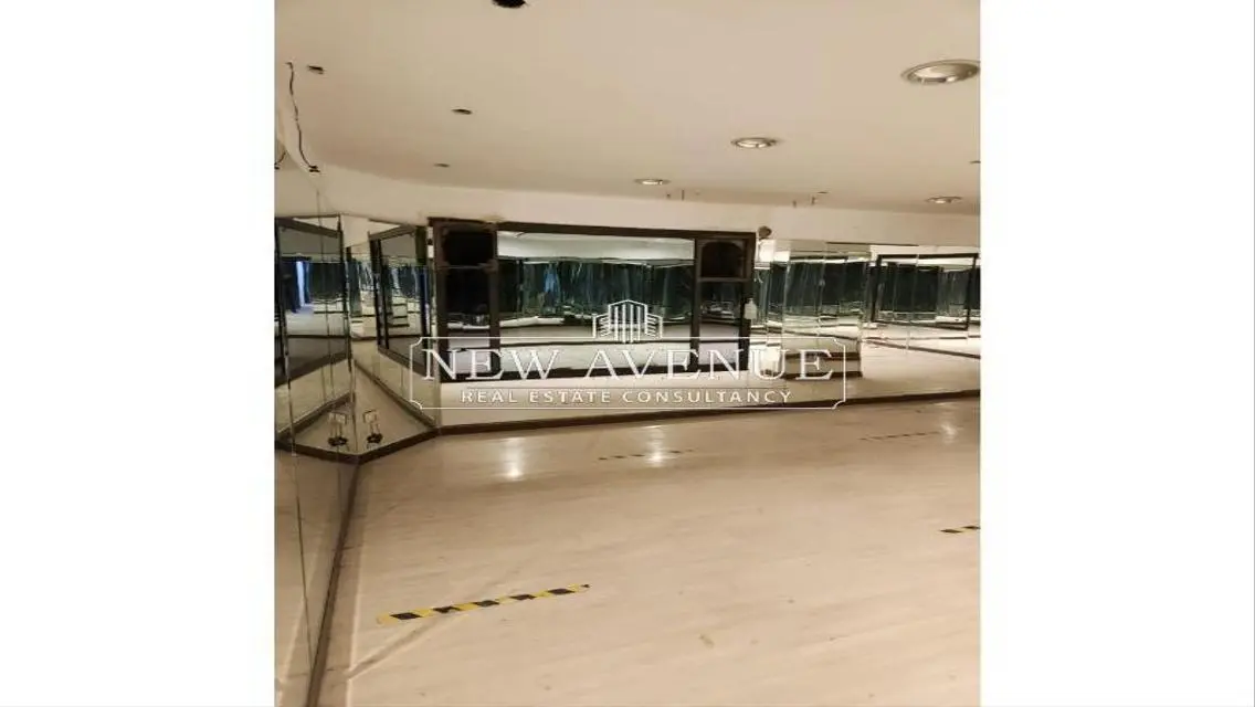 وحدة سكنية جميلة بمساحة 376 متر