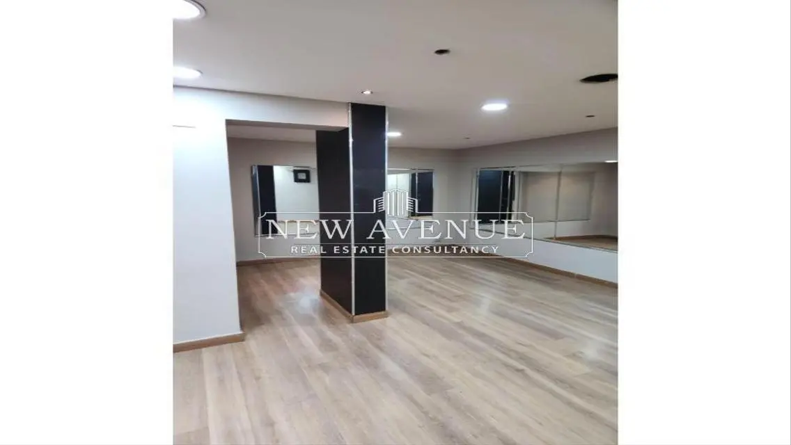 وحدة سكنية جميلة بمساحة 376 متر