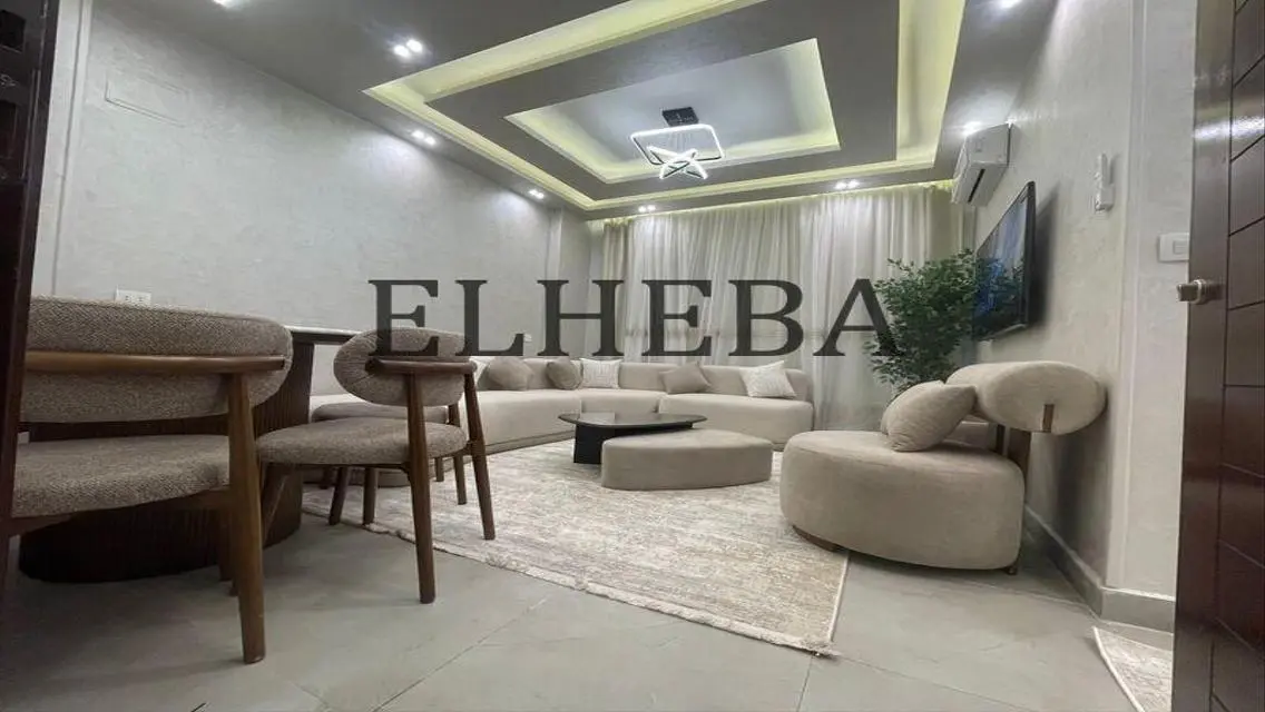 مجمع B8 التجاري الفاخر
