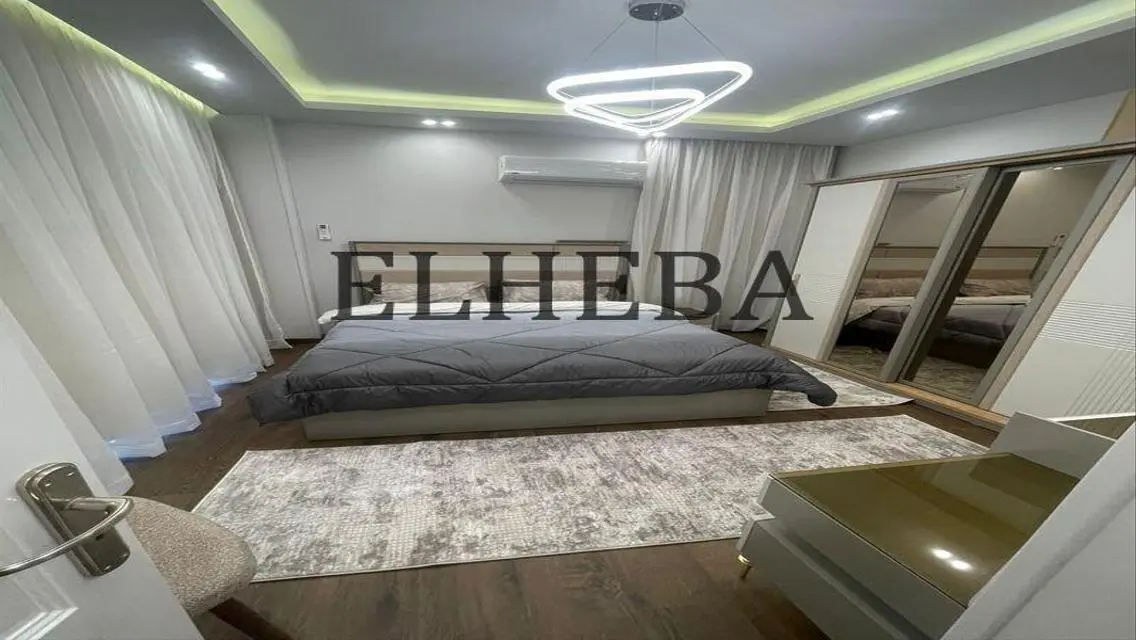 مجمع B8 التجاري الفاخر