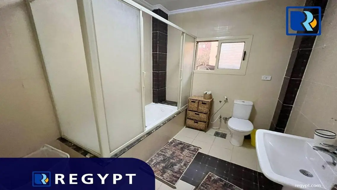 شقة فاخرة بمساحة 160 متر للبيع في مصر