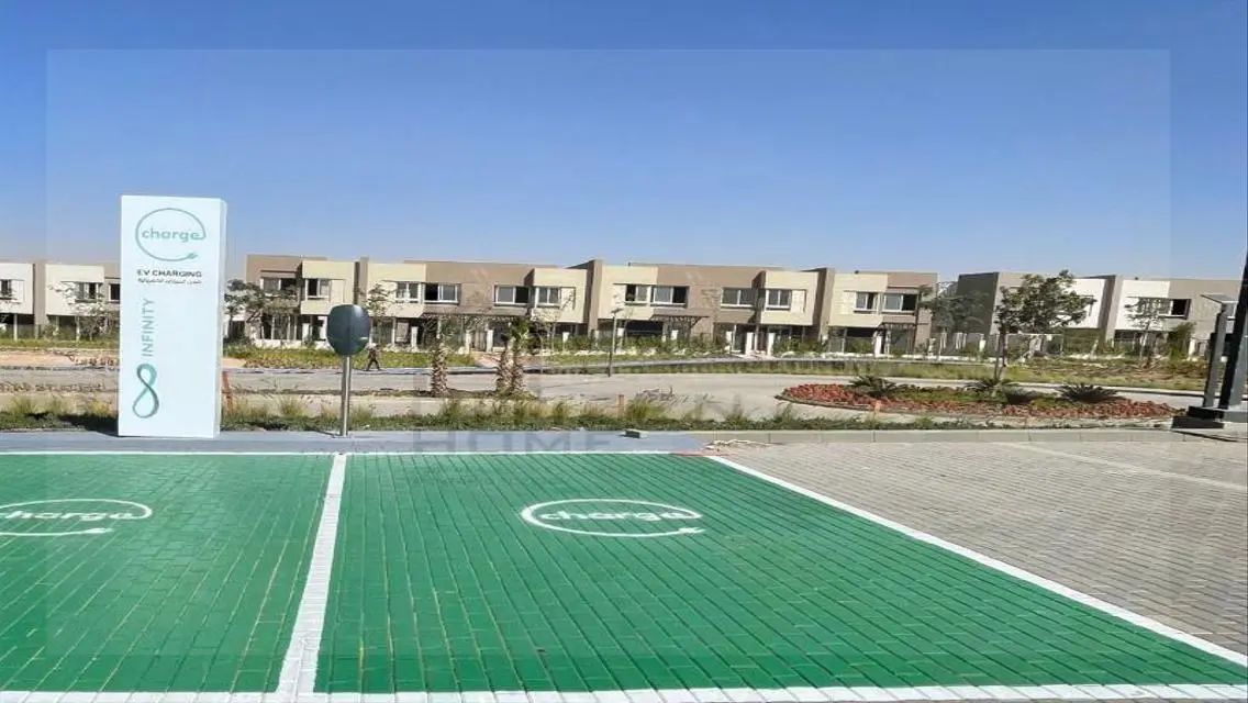 شقة فاخرة للبيع في موقع مميز