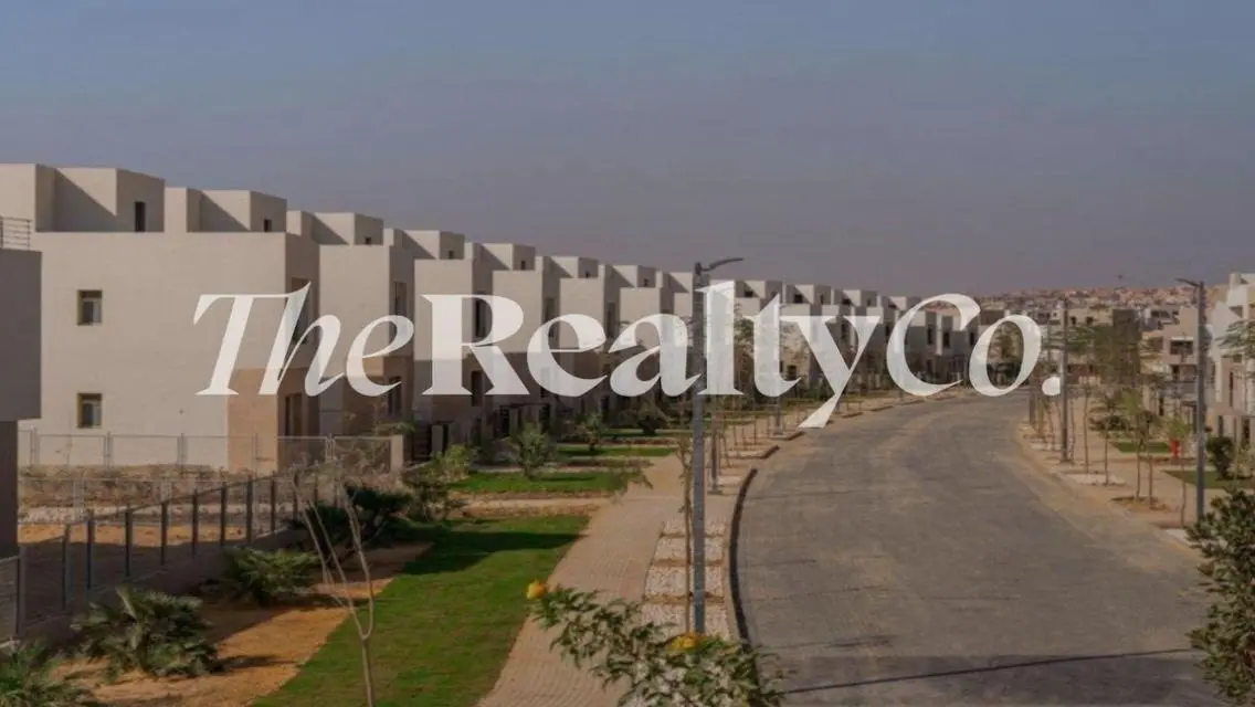 Luxury 3-Bedroom Apartment in Palm Hills