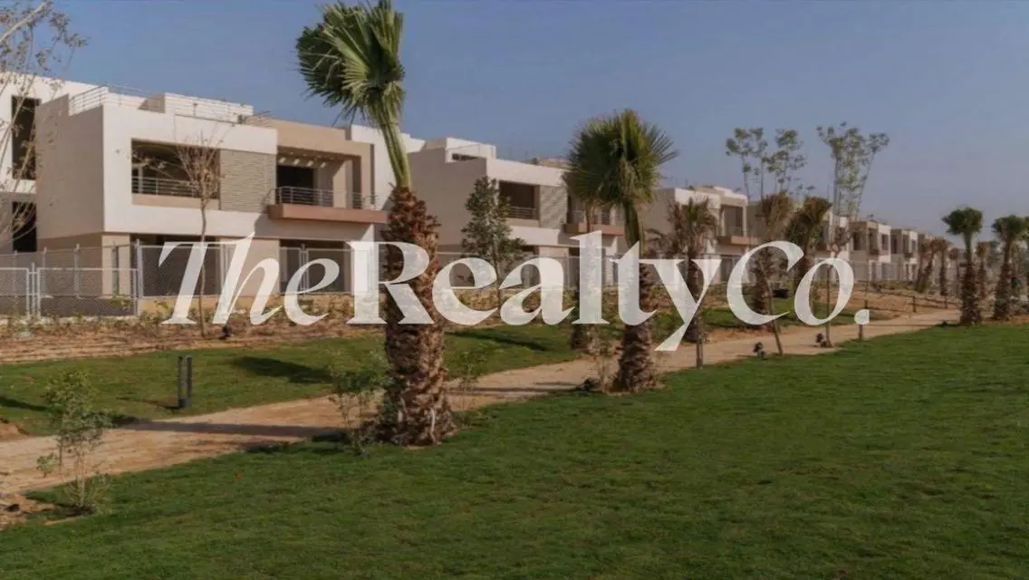 Luxury 3-Bedroom Apartment in Palm Hills