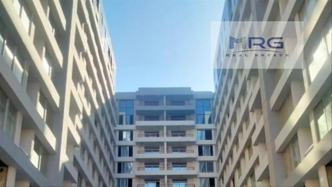 شقة فاخرة بمساحة 324 متر في مRG 2007