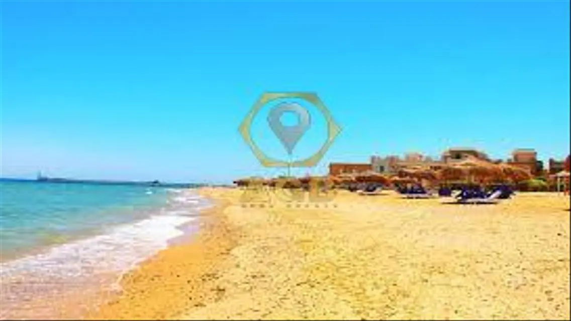 شقة فاخرة في لا لونا - العين السخنة