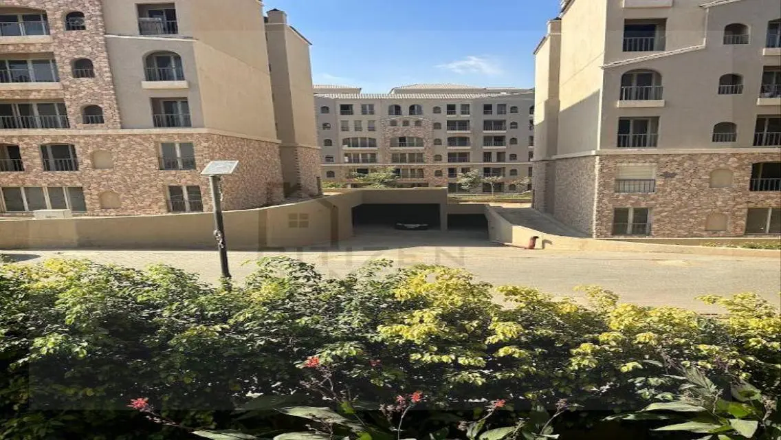 أرض سكنية رائعة للبيع بتصميم عصري