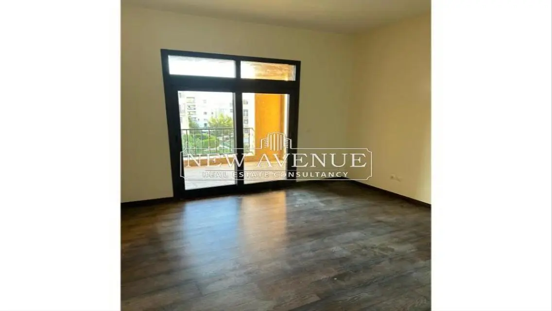 Luxury 1100 sqm Apartment - Great Investment Opportunity