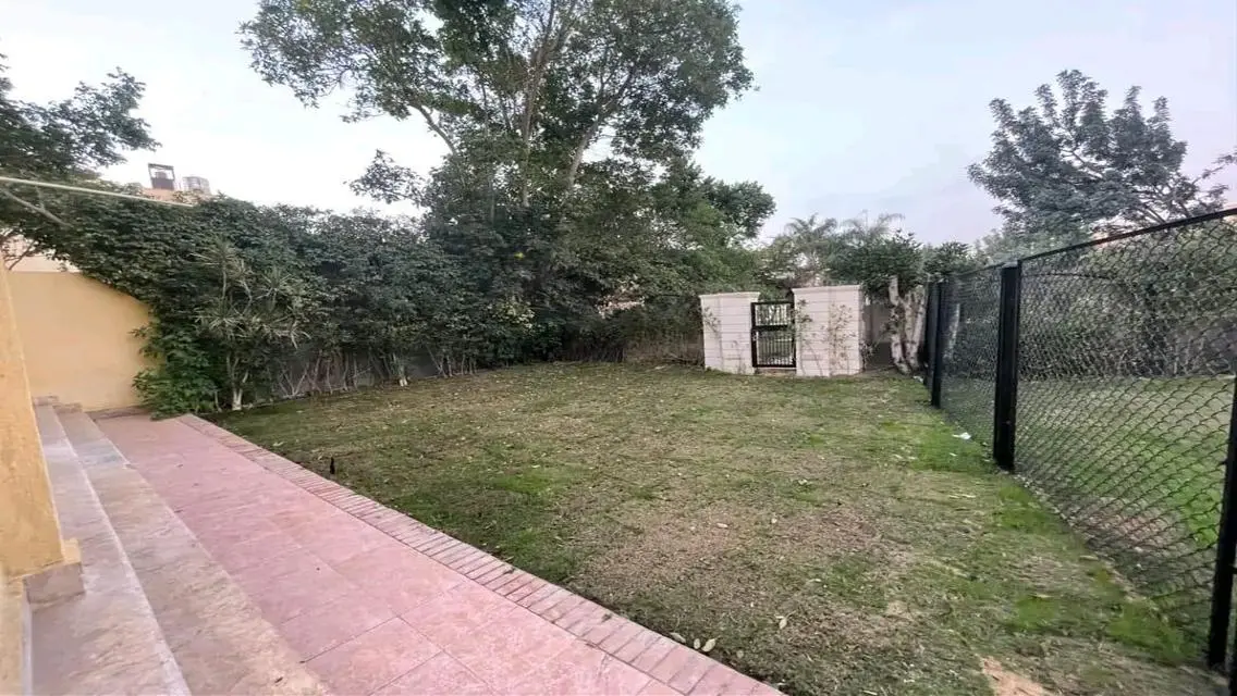 Twin House Villa for Sale in Madinaty - VG1-275
