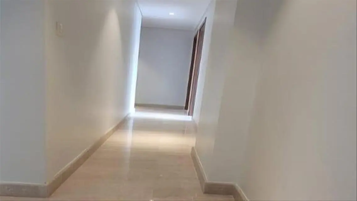 فيلا فاخرة للبيع بسعر مميز في منطقة مميزة
