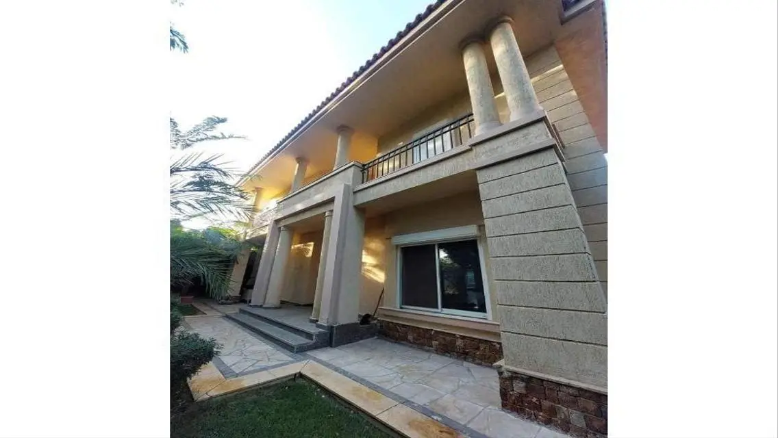 Office for Sale in Park Mall 2 - Madinaty