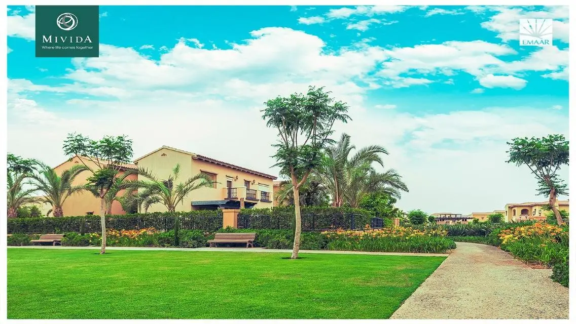 Luxury Villa in Mivida 24