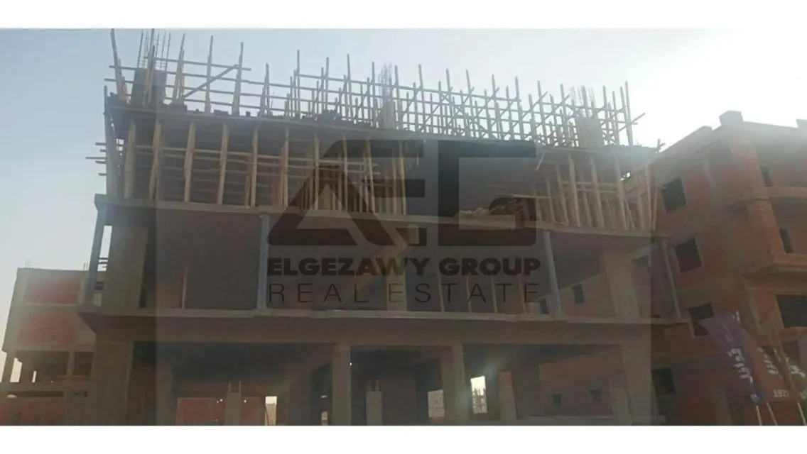 Private House for Sale with Beautiful Garden and Security Guard