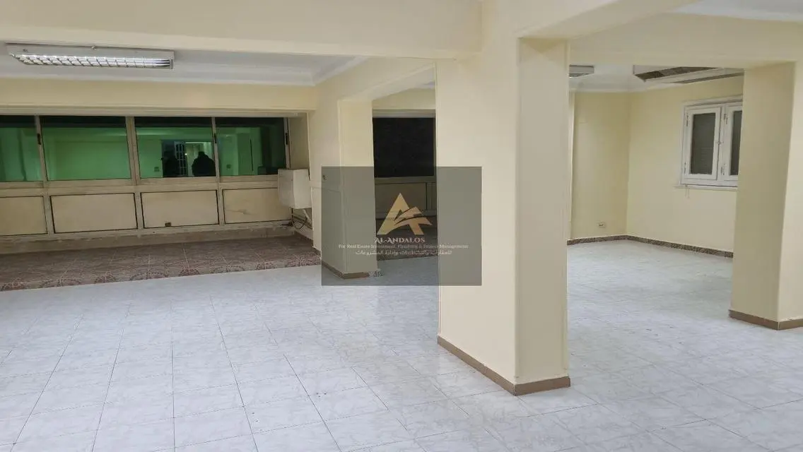 Luxury Apartment with Unique Design in Strategic Location
