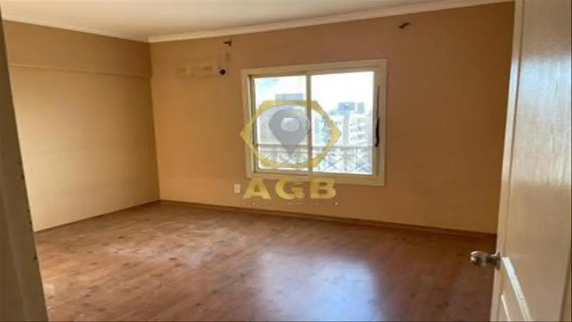 Luxury Apartment 300 sqm in the Heart of the City