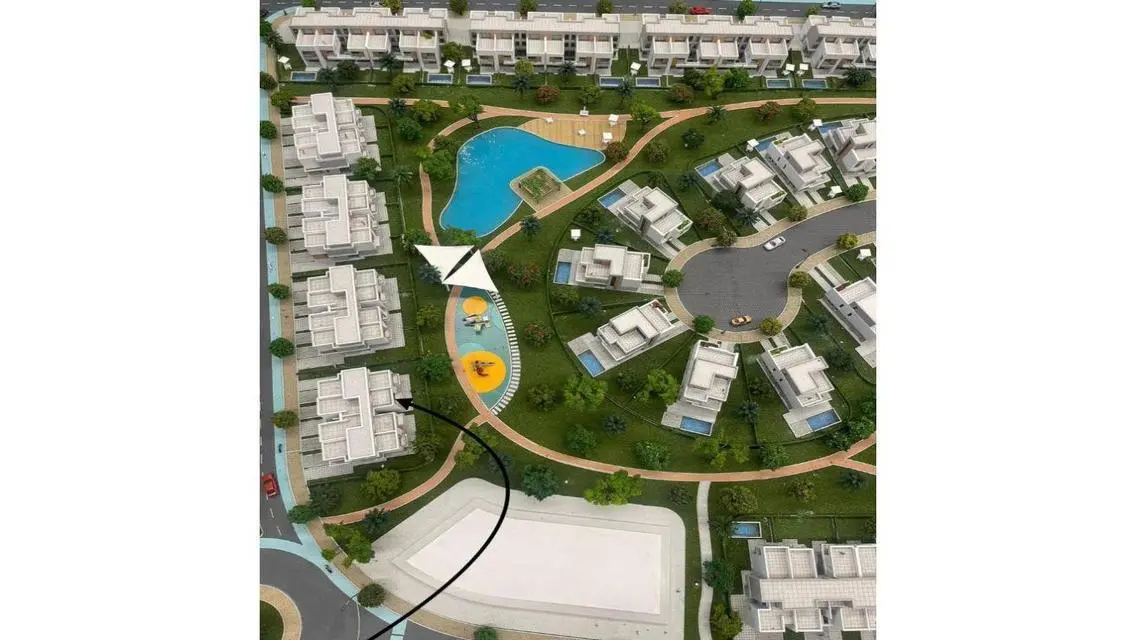 Luxury Apartment in Lugar New Zayed Compound