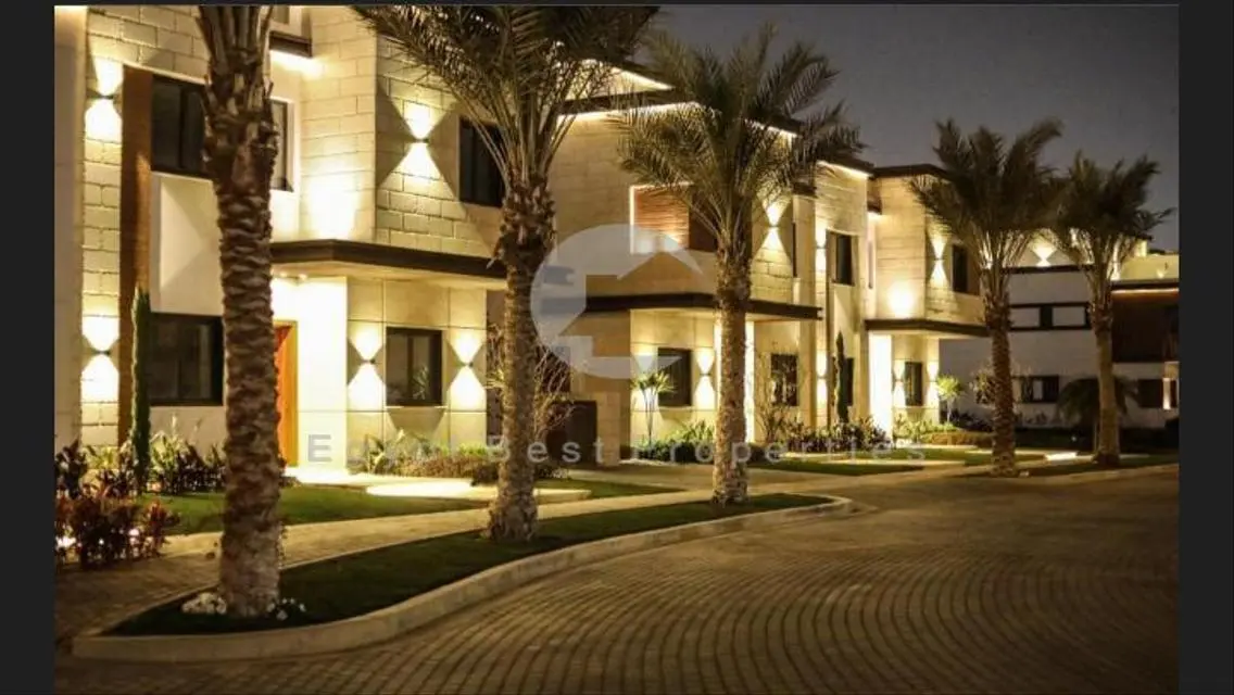 Luxurious Villa for Sale in Prime Location