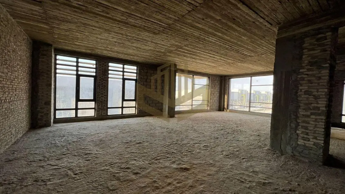 Fantastic Investment Opportunity with 1300 sqm in the Commercial State